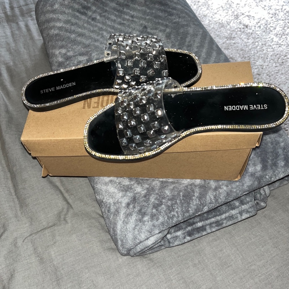 Womens Steve Madden sandal